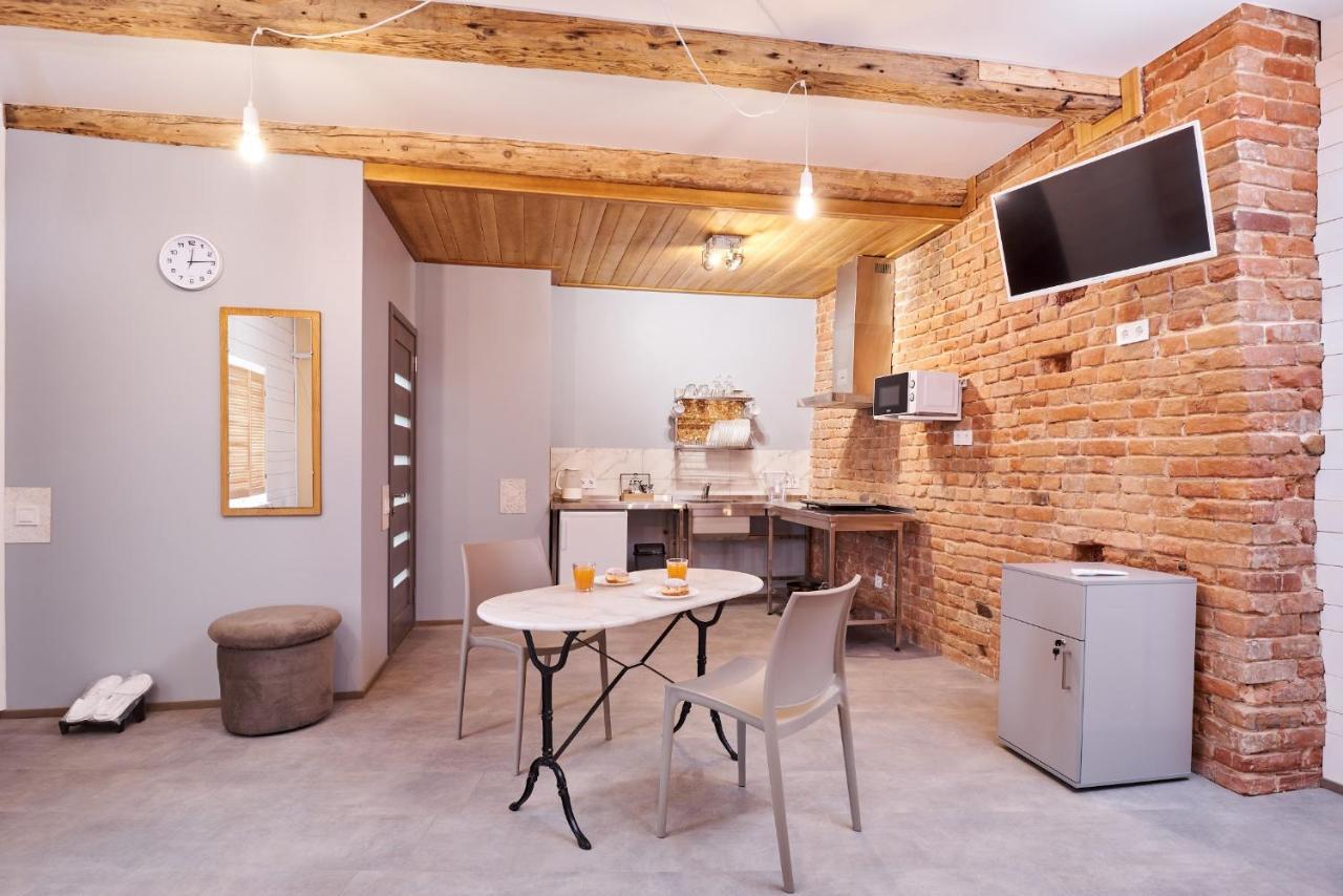 New Historical Museum Apartment Kharkiv Eksteriør billede